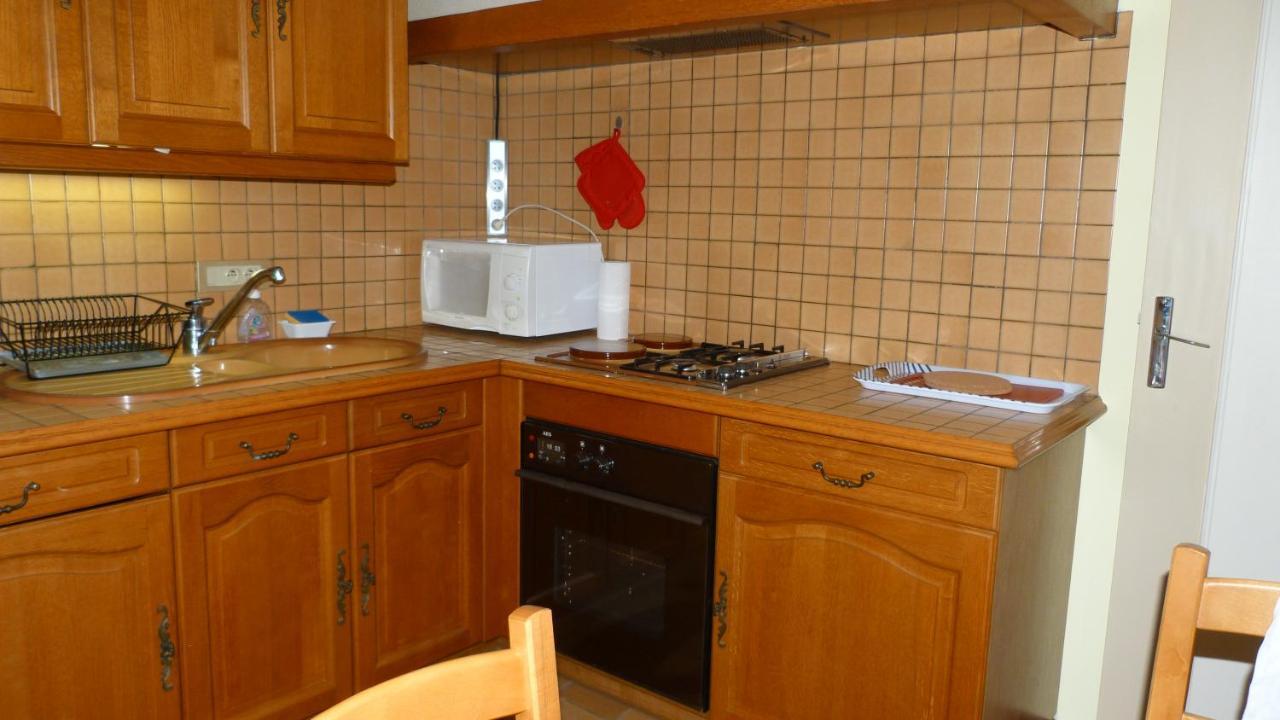 Maison De Vacances Pour 6 Personnes Avec Piscine Lainsecq Exteriör bild
