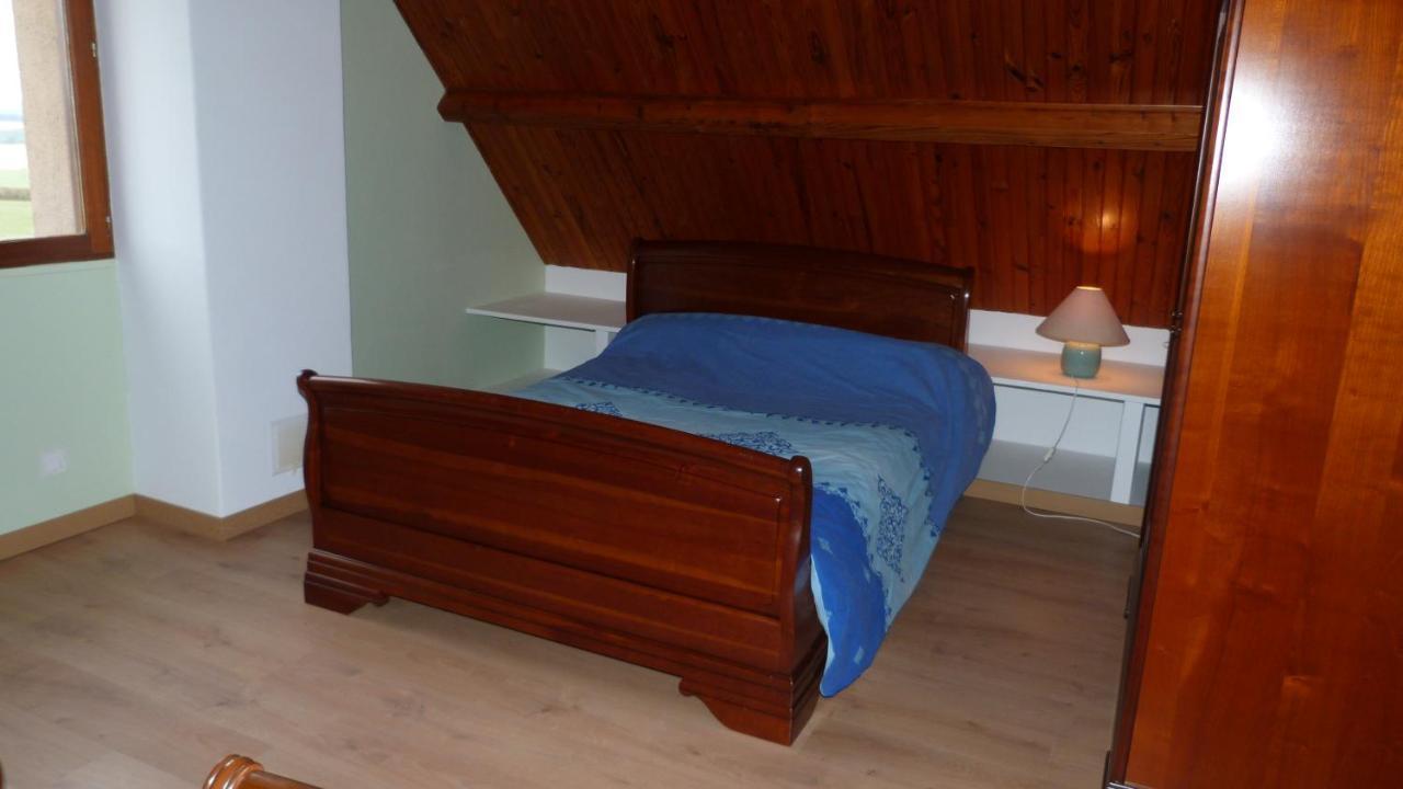 Maison De Vacances Pour 6 Personnes Avec Piscine Lainsecq Exteriör bild